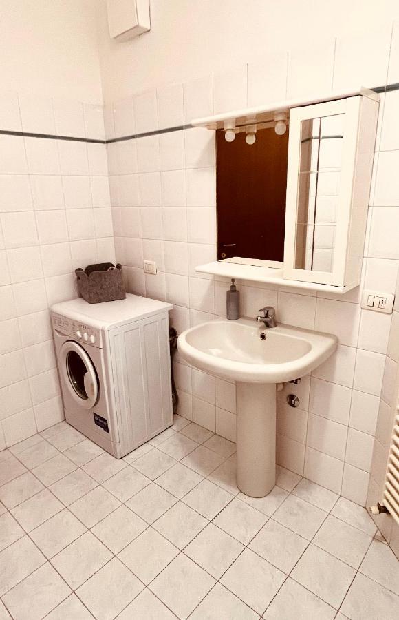 Appartamento Bianco - Peschiera Del Garda Exterior foto